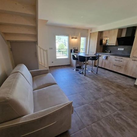 Superbe T2 Duplex Vue Sur Les Montagnes Daire Chorges Dış mekan fotoğraf